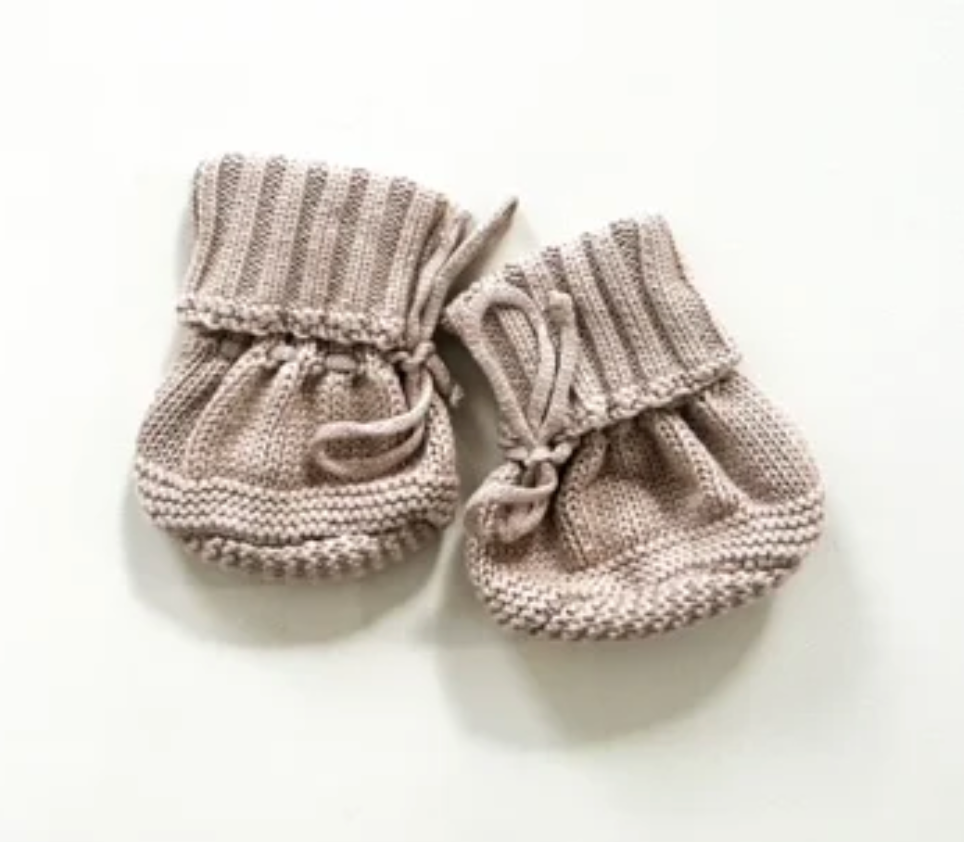 Knit Booties in Teddy Brown