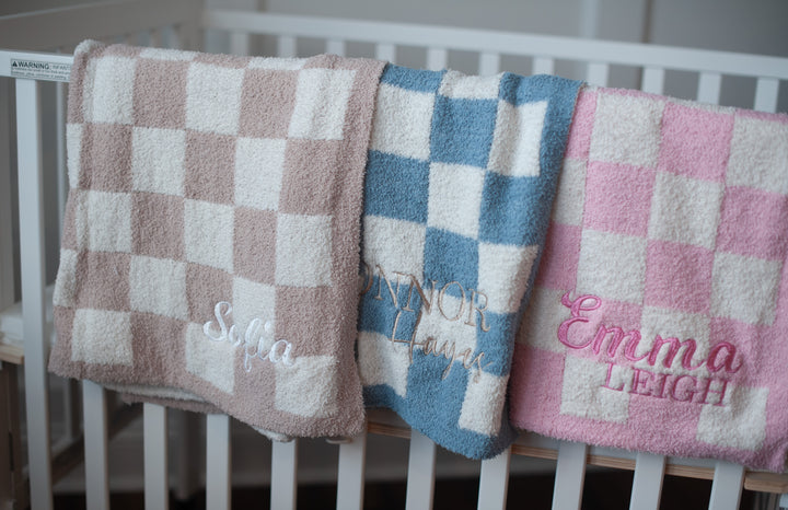 Soft Cozy Checkered Chenille Blanket